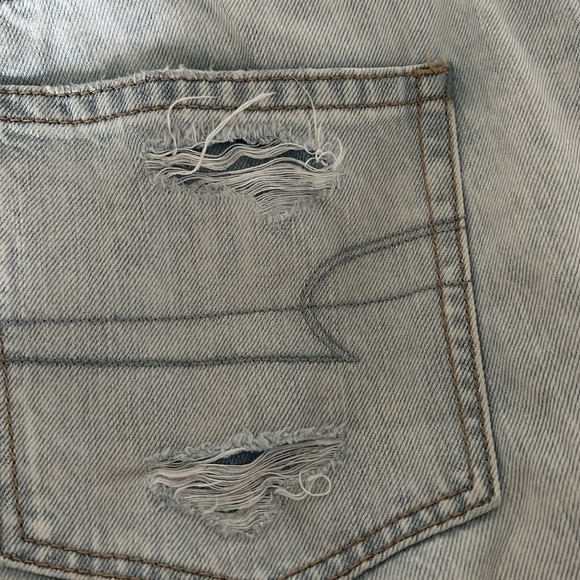 Distressed Light Blue Jeans - Picture 7 of 12